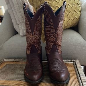 TONY LAMA LEATHER COWBOY BOOTS with LEATHER SOLES Size 7